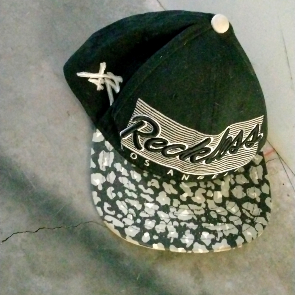 Snapback - Picture 1 of 1